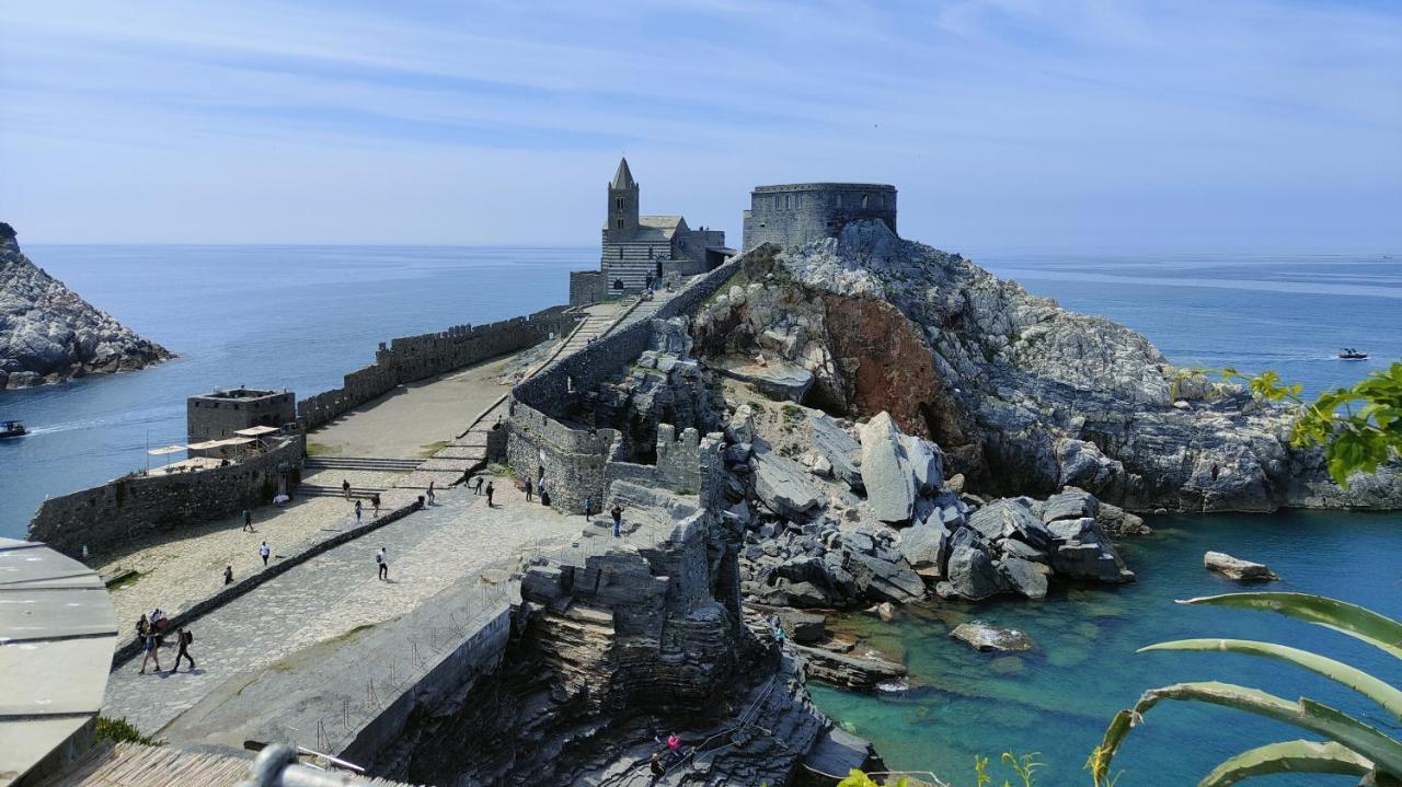 Byron Guest House Porto Venere Zewnętrze zdjęcie